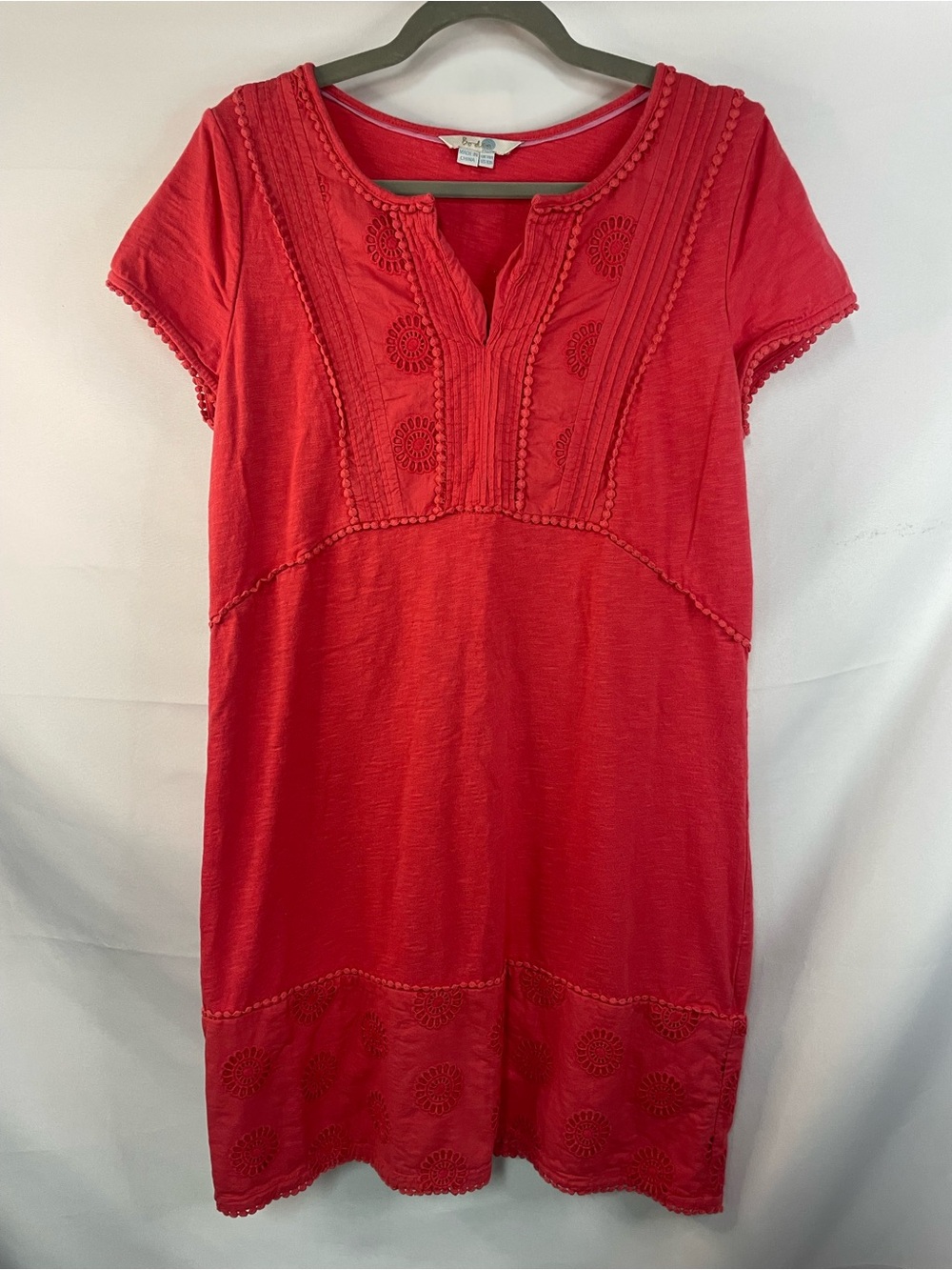 Boden Red Embroidered Short Sleeve Women's Dress, vibrant and gorgeous! Size 10